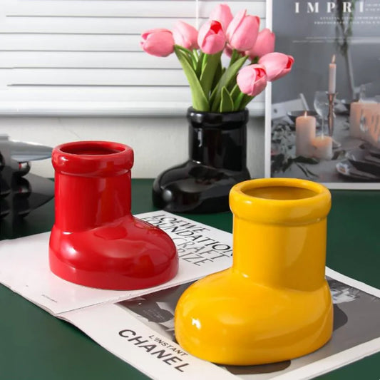 CERAMIC BOOT POT
