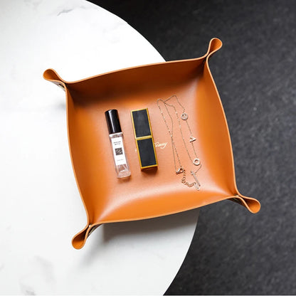 NORDIC LEATHER TRAY