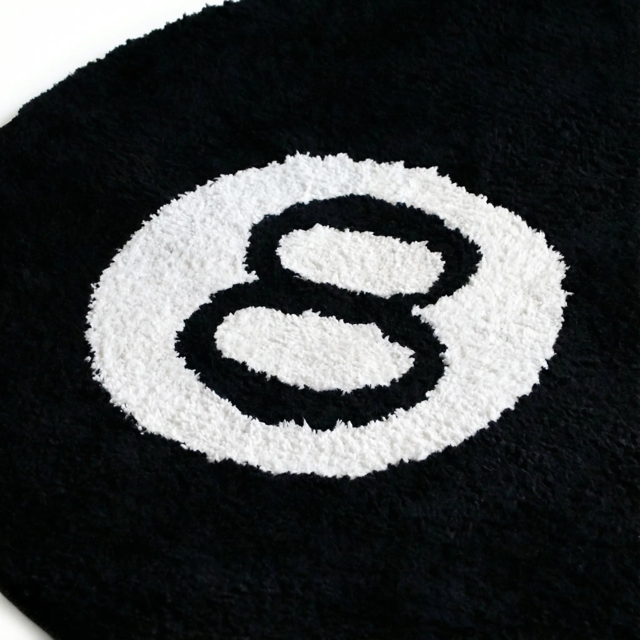 BILLIARD BALL RUG