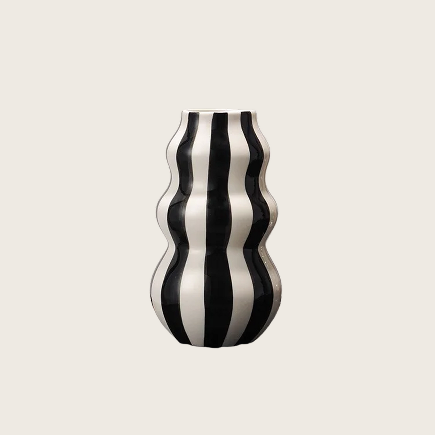 WAVY STRIPED VASE